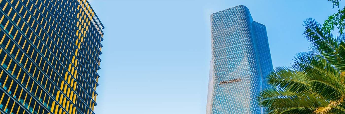 Bakrie-Tower-Jakarta-1.jpg